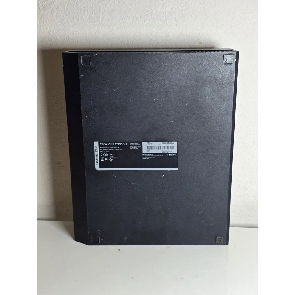 Microsoft XBOX One Console FOR PARTS - UNTESTED